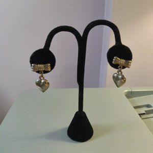 Estate  Sterling Silver Pierced Heart  Earings Earings